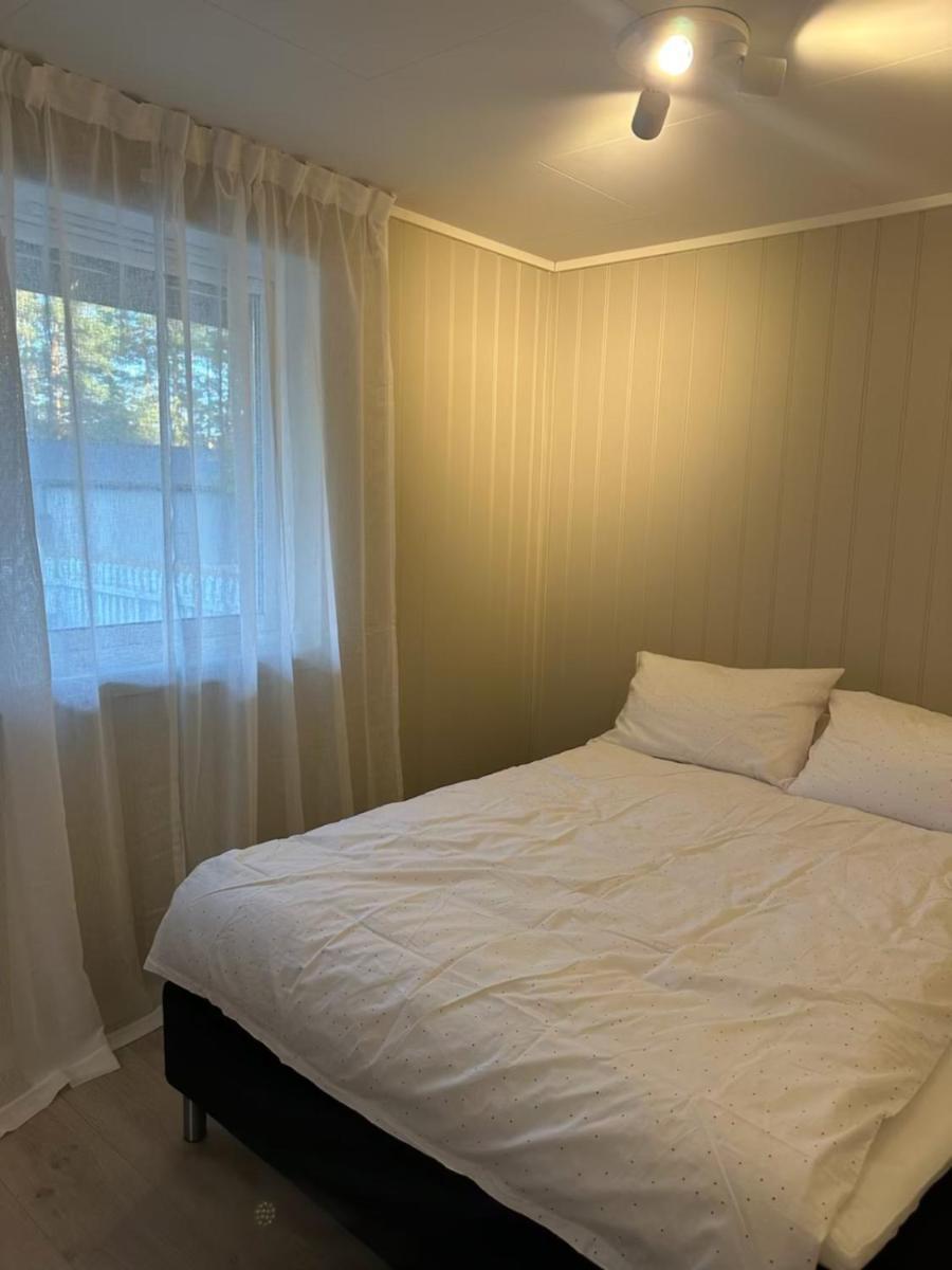 Lys Rent Og Trivelig Hybelleilighet Kristiansand Exteriér fotografie