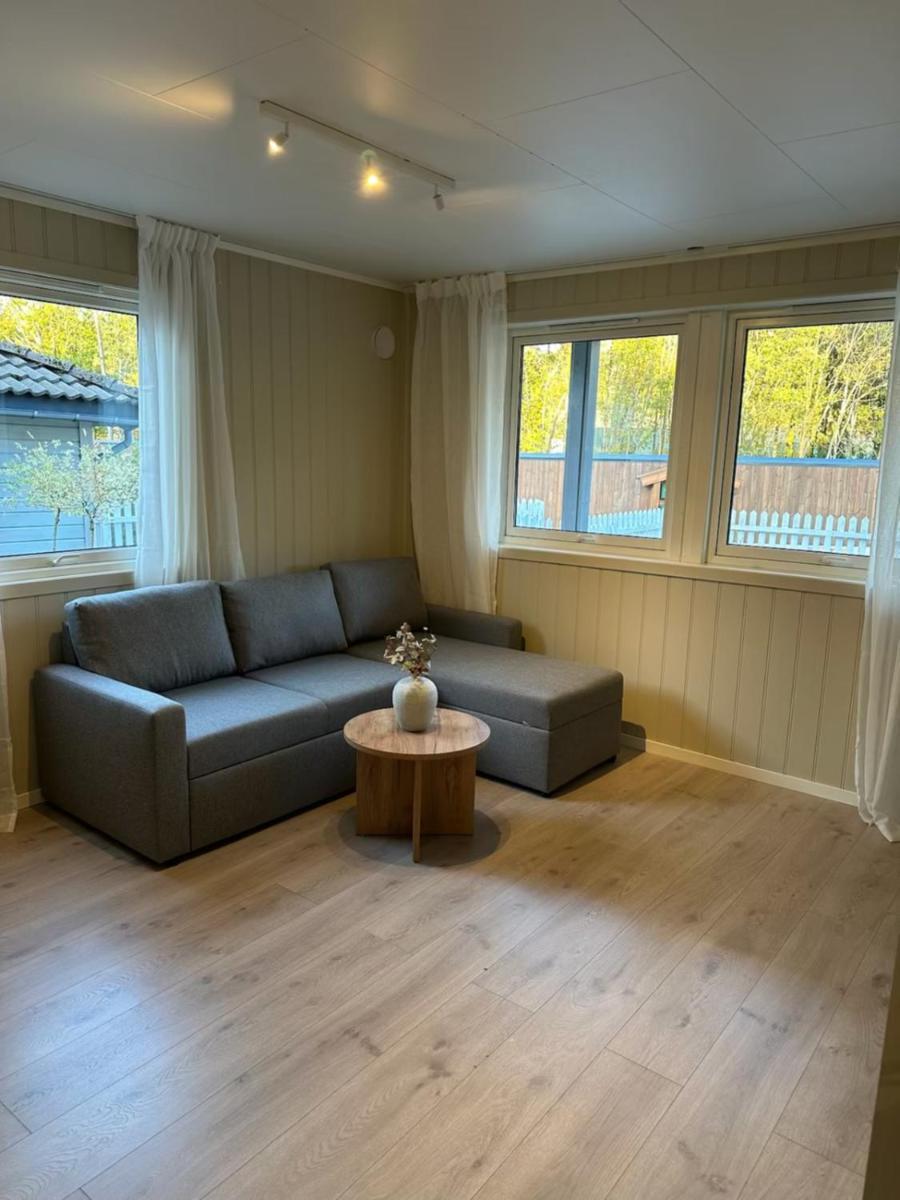 Lys Rent Og Trivelig Hybelleilighet Kristiansand Exteriér fotografie