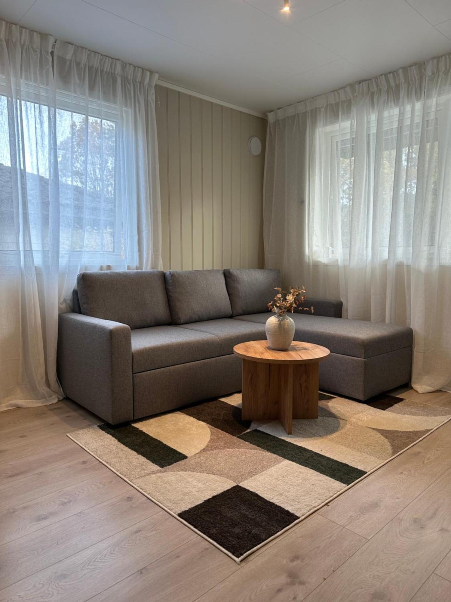 Lys Rent Og Trivelig Hybelleilighet Kristiansand Exteriér fotografie